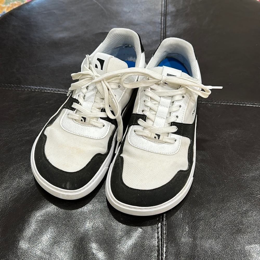 Barebarics Zing White and Black Barefoot Sneakers